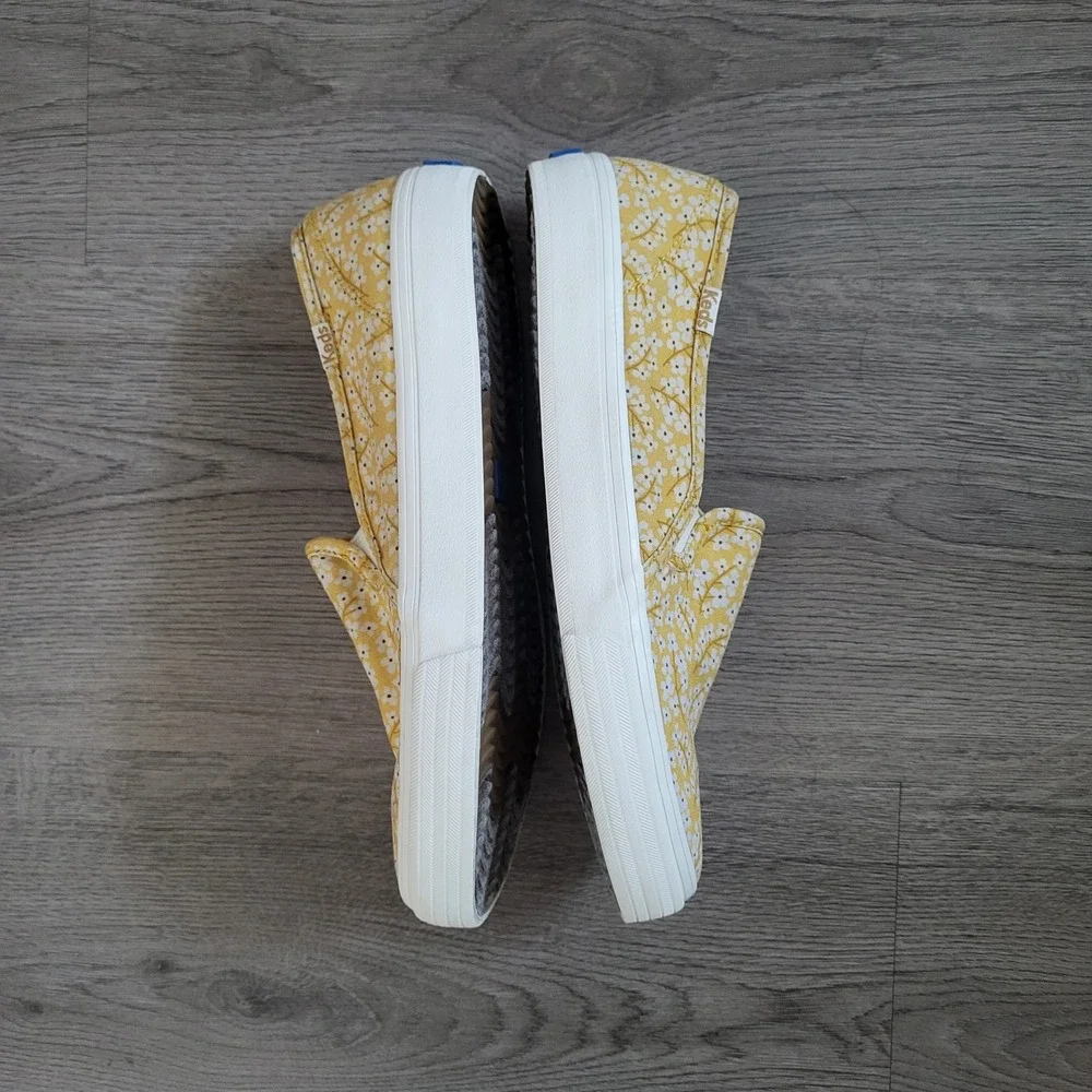 Keds Double Decker Yellow Floral Canvas Slip On Sneakers Softerra Womens 8.5